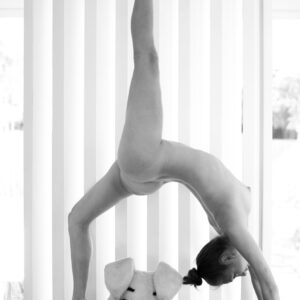 11x17 print bunny leg up